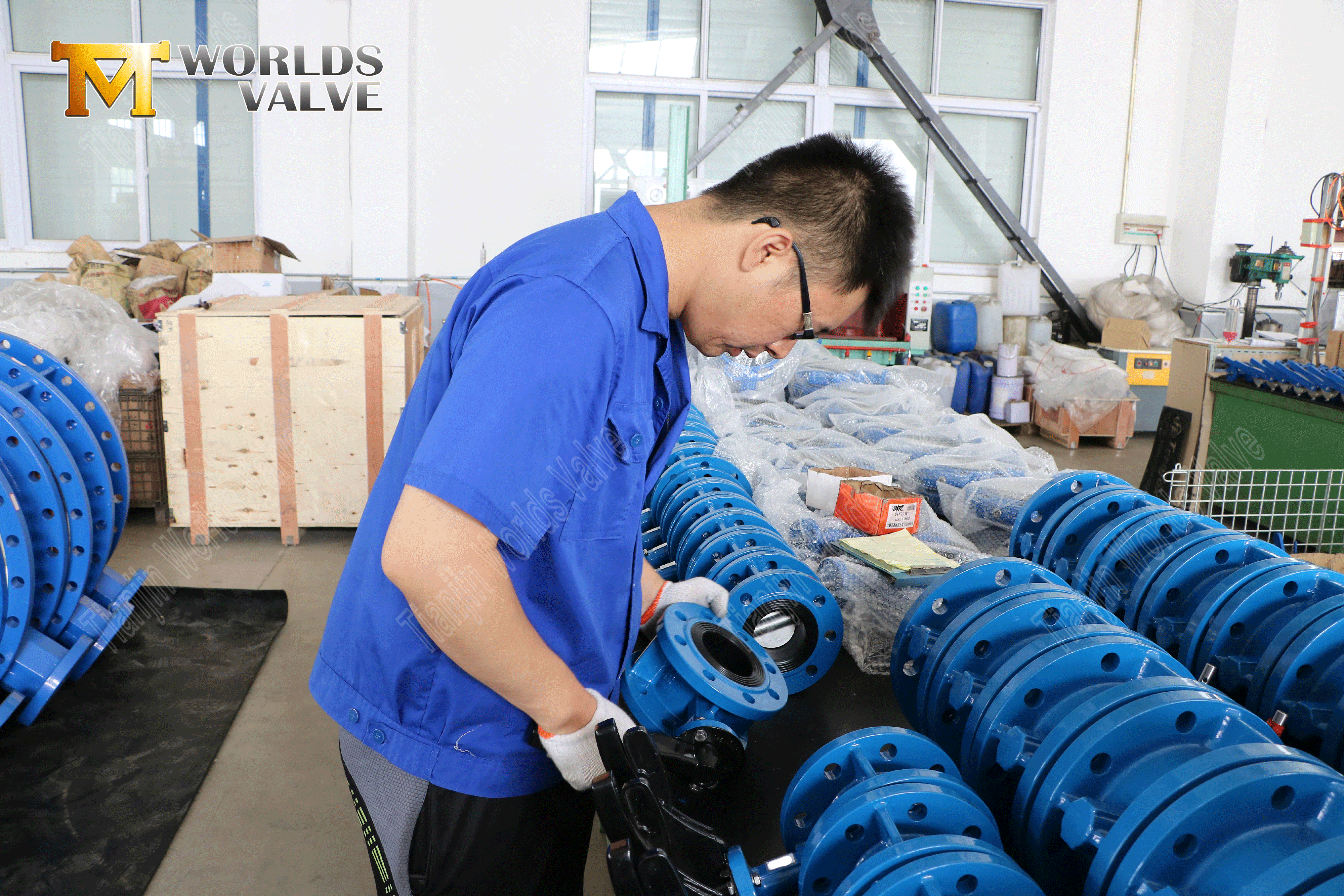 Koncentrisk vulkaniserad s&auml;te-sm&ouml;rfly-ventil-med-aluminium-hand-spak- (4)