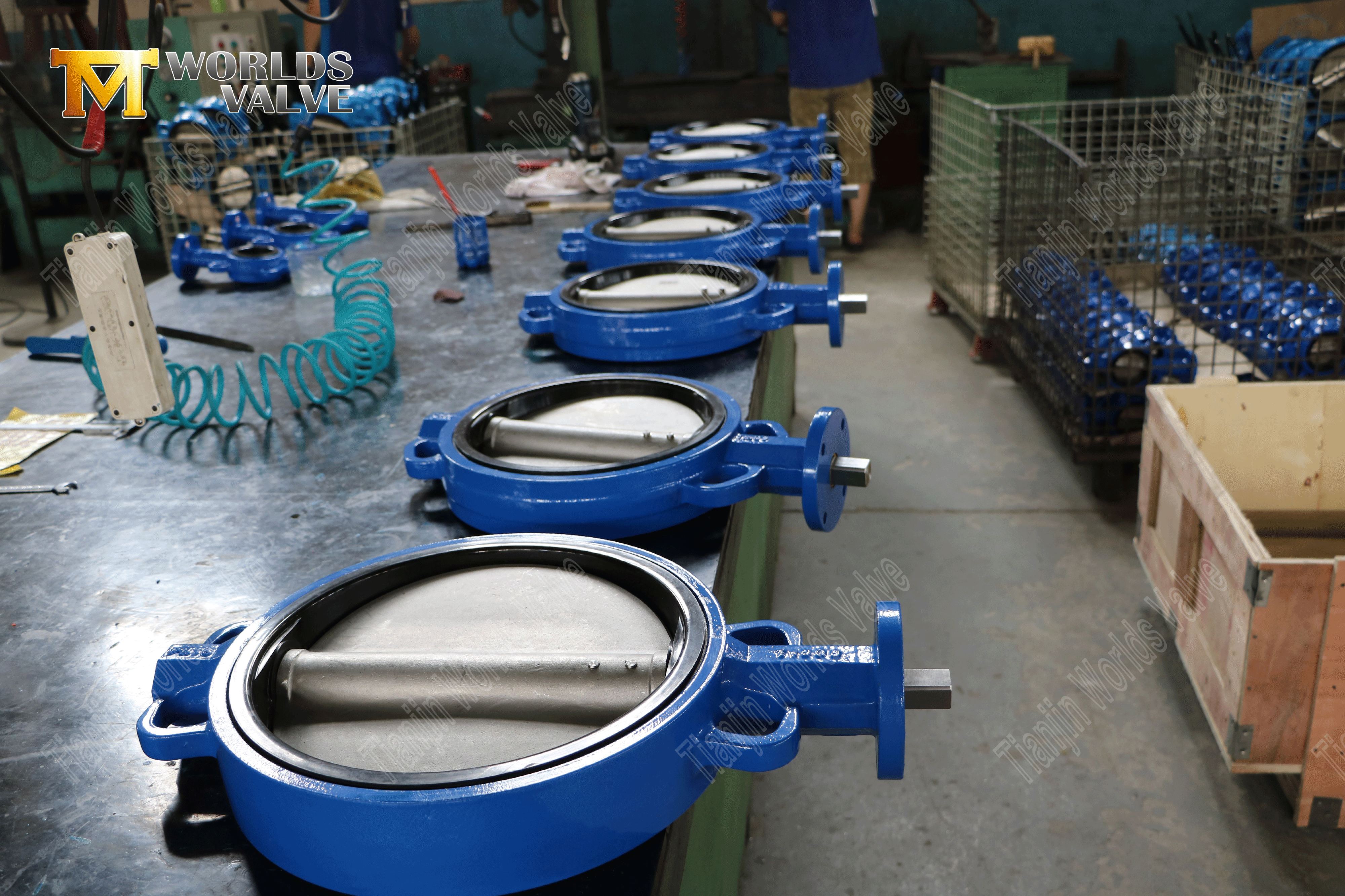 Worm Gear Operated Wafer Type Butterfly Ventiler med gummifodrad (3)