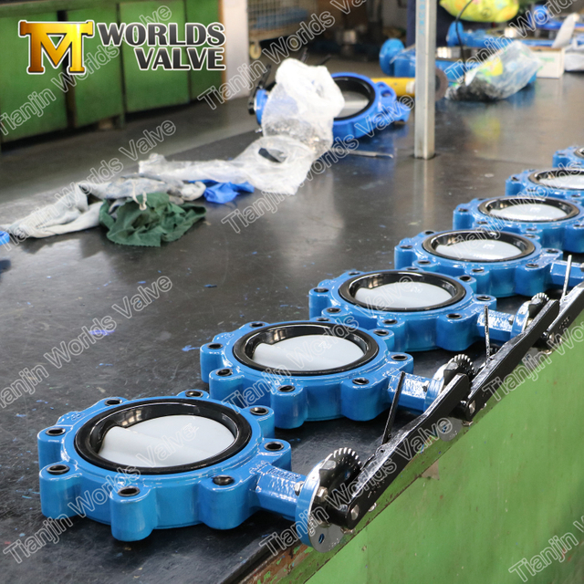 Nylonbelagd skiva Luggen och tappad fjärilventil PN10 PN16 CL125 CL150 JIS10K JIS5K