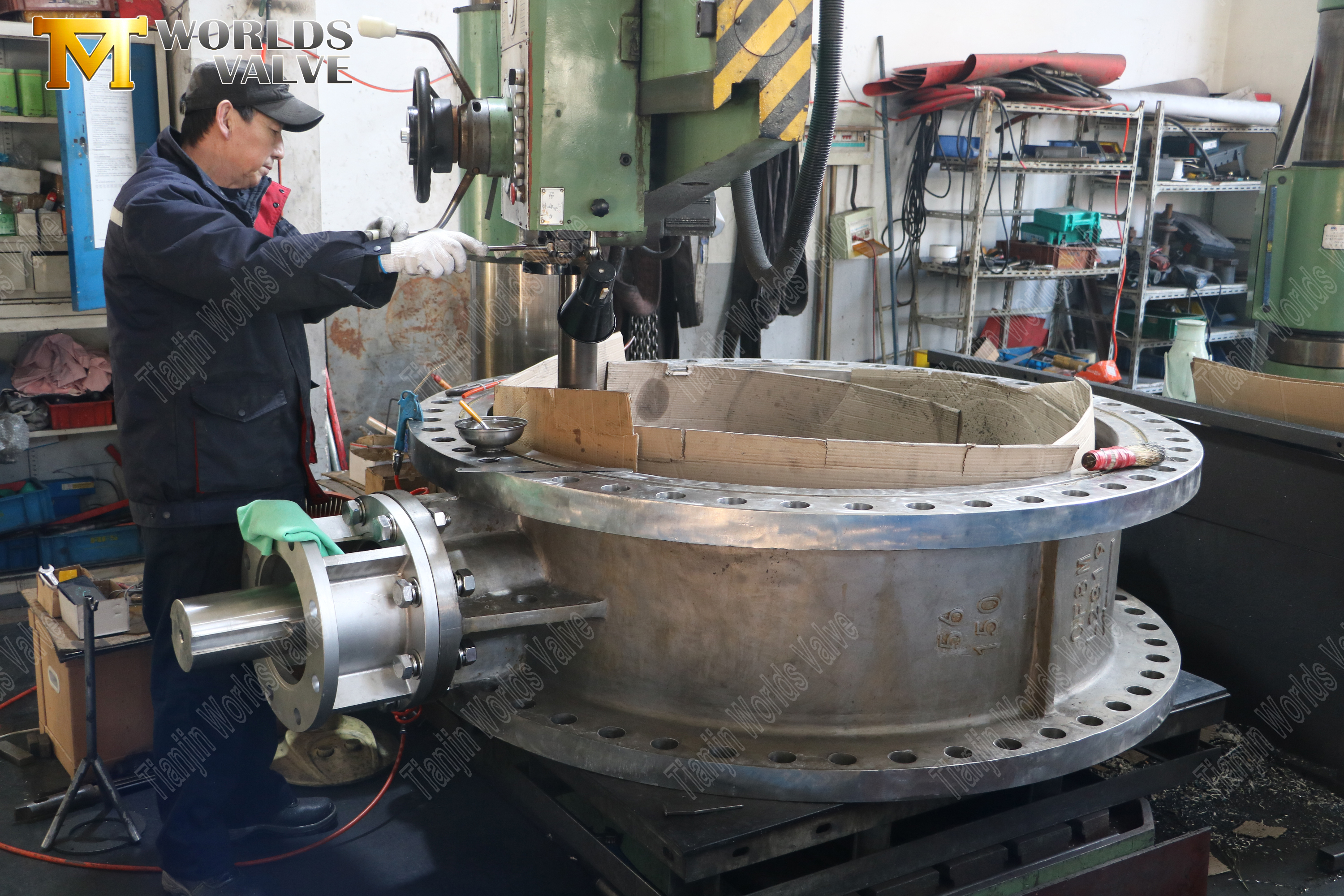 Borrstifth&aring;l p&aring; fj&auml;rilsventilskivan