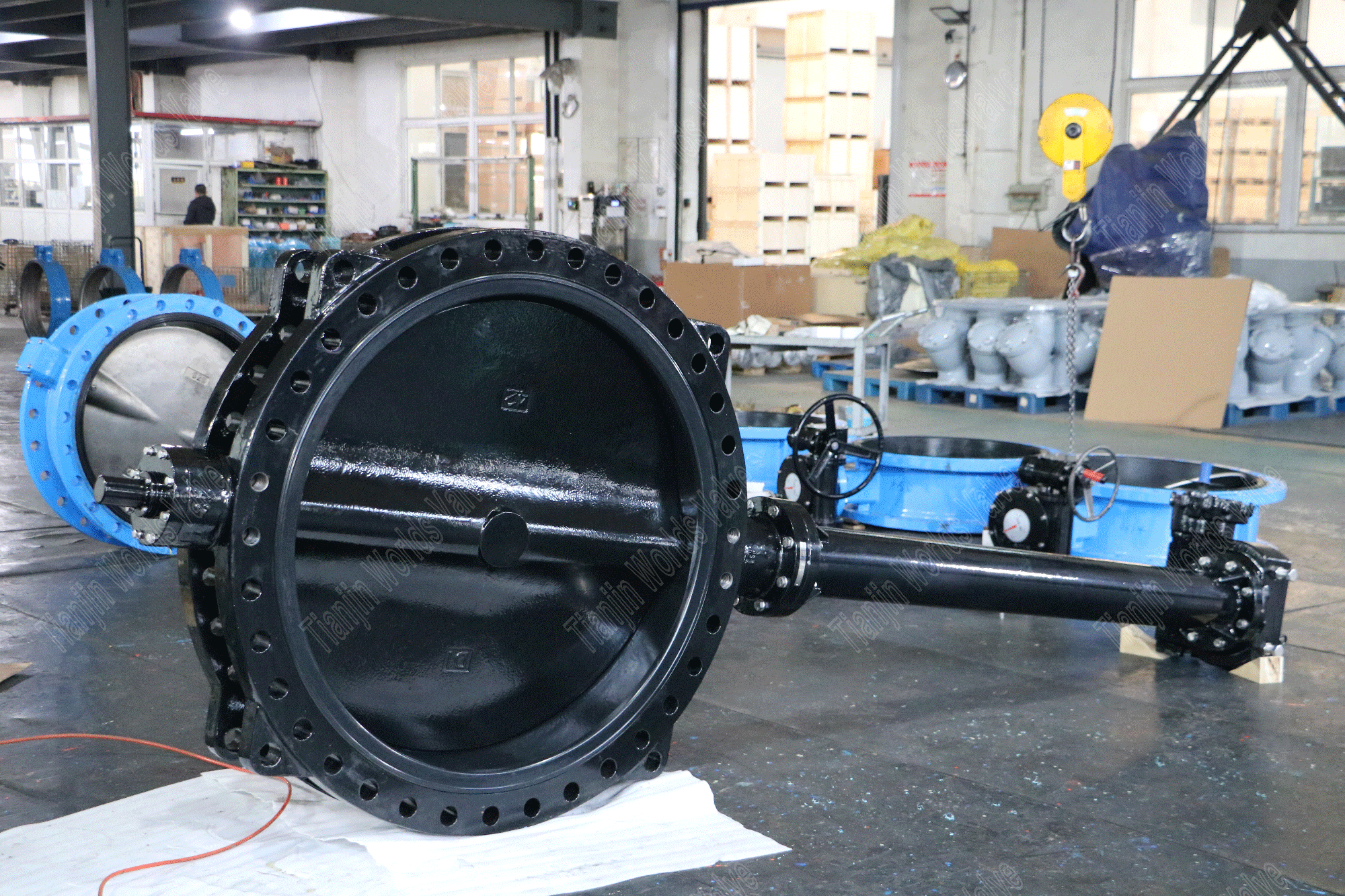 DI -skiva med nylonbelagd fj&auml;rilsventil med f&ouml;rl&auml;ngningsspindel (3)