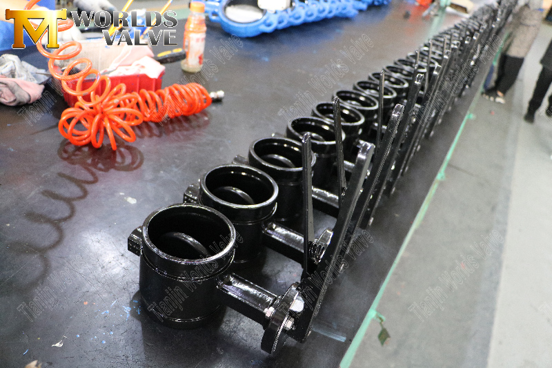 r&auml;fflad-slut-butterfly-ventil-med handpj&auml;lk